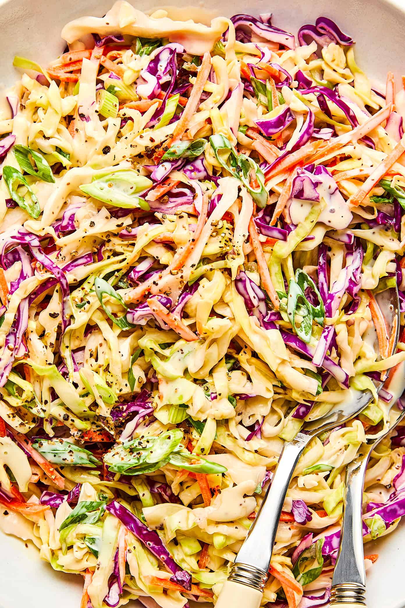 salada de repolho cremosa clássica